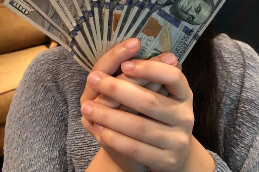 房子抵押逾期还款违约金怎么算 房子抵押逾期还款违约金